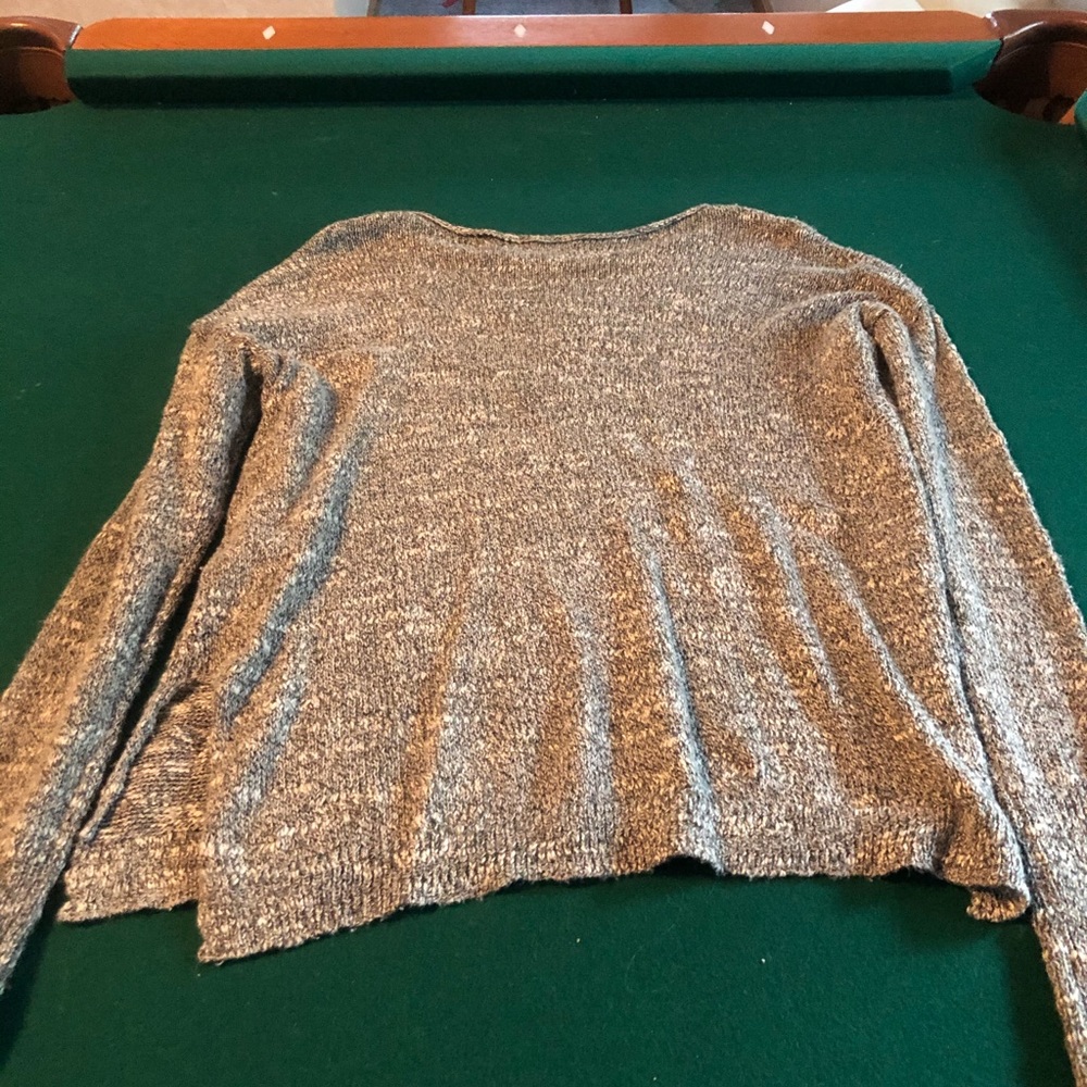 Sweater - Picture 3 of 3